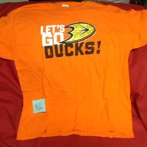 NHL Anaheim Ducks tshirt